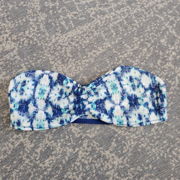 Victoria's Secret Pink Bandeau Bundle - Picture 5 of 11